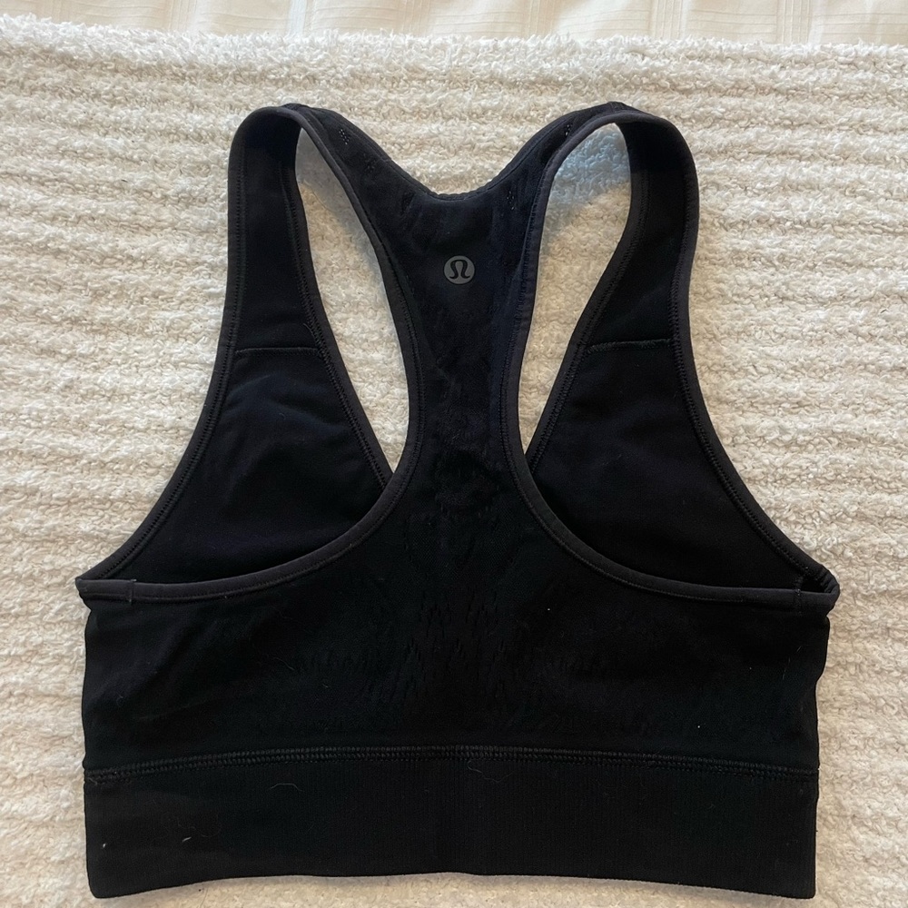 Lululemon black sports bra size 4